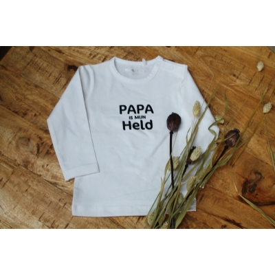 Shirt maat 80 "Papa is mijn held" Shirt maat 80 "Papa is mijn held"